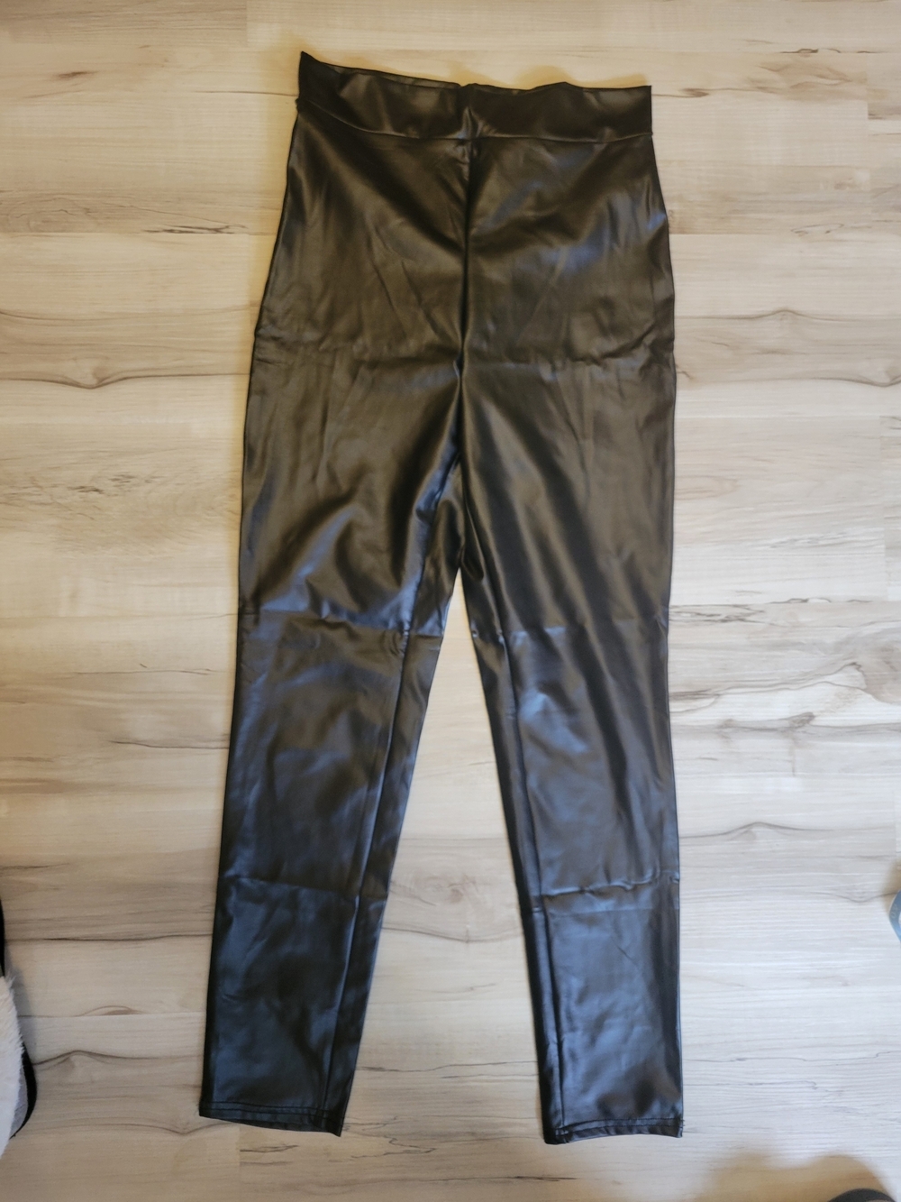 SHEIN Black High-Rise Faux Leather Leggings